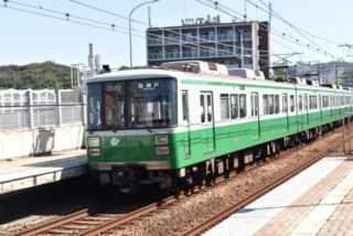 神戸市営地下鉄　2000-02形