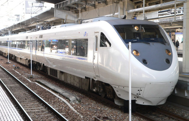 JR西日本　681系1000番台　