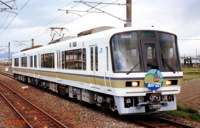 JR西日本　221系　奈良電車区
