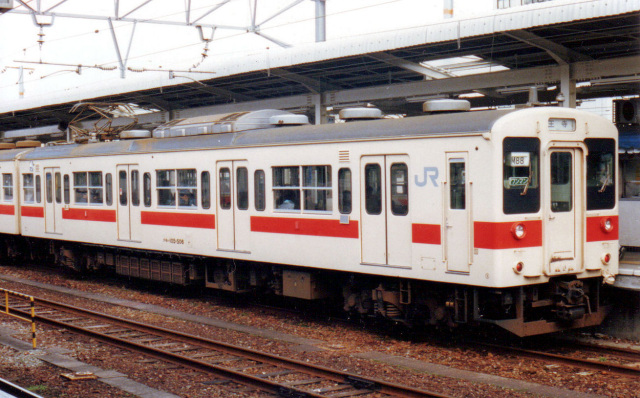 JR西日本　105系 奈良電車区　AU75