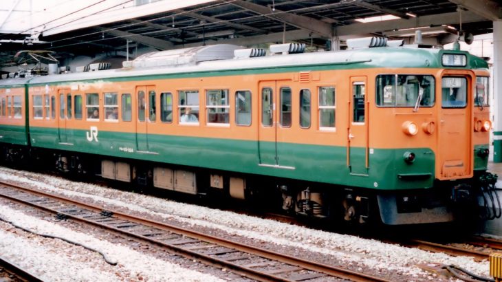 JR西日本　115系300番台 クモハ1324324