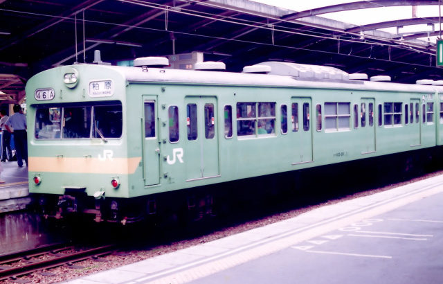 JR西日本 103系0番台（黄緑6号）冷房改造車　奈良電車区