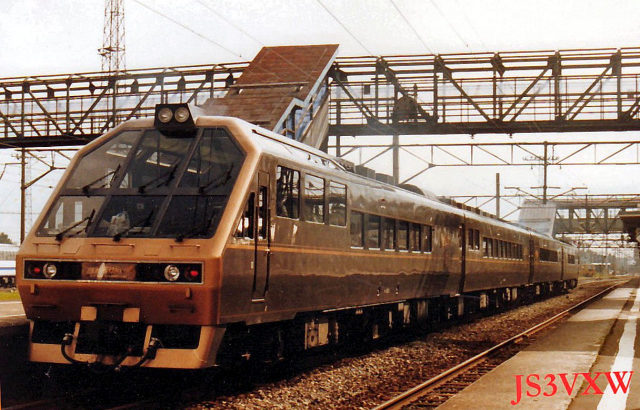 JR北海道　アルファコンチネンタル エクスプレス　キハ59形　キハ29形