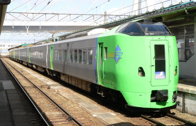 JR北海道   789系基本番台 特急形 交流電車「スーパー白鳥」