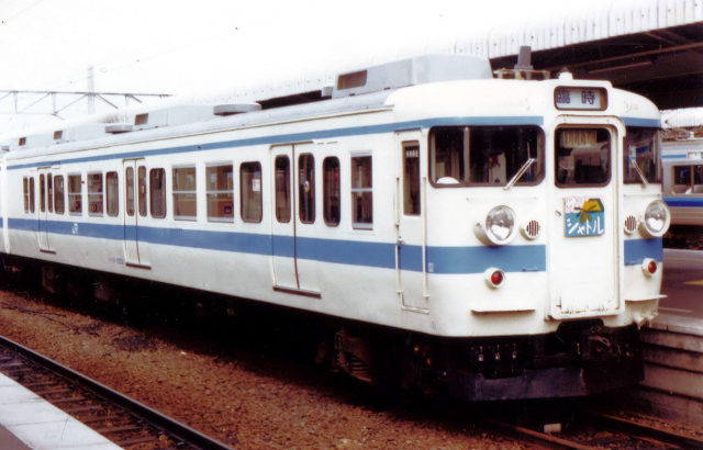 JR四国　111系　直流近郊形電車