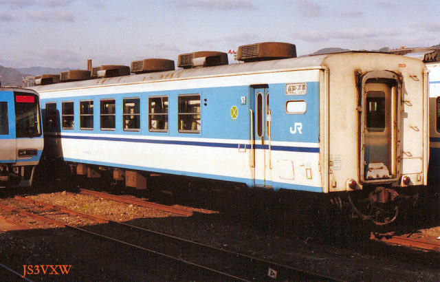 JR四国　12系客車　ムーンライト高知　オロ12形　スロフ12形