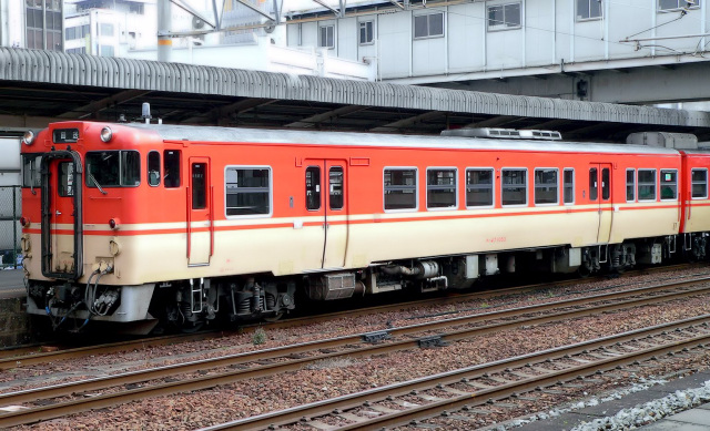 JR西日本　キハ40系　姫新線色（姫路鉄道部）