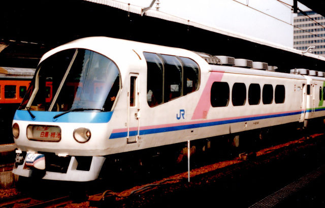 JR西日本　キハ65形610番台「リゾート＆シュプール」1989－2010年