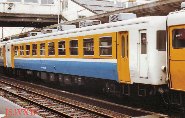 JR西日本　キハ58系（城端線 氷見線色）キサハ34形