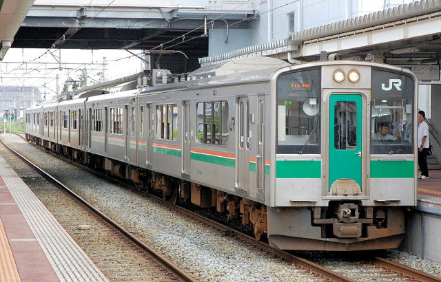 JR東日本　701系5500番台 交流電車 奥羽本線用 標準軌車両　1999年～　山形車両センター