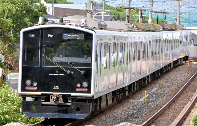 JR九州　305系　Commuter Train　筑肥線↔福岡市地下鉄空港線 直通運転用　2014年～