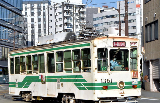 熊本市交通局　1350形 冷房改造車　1979年～　東洋工機製　（旧350形）