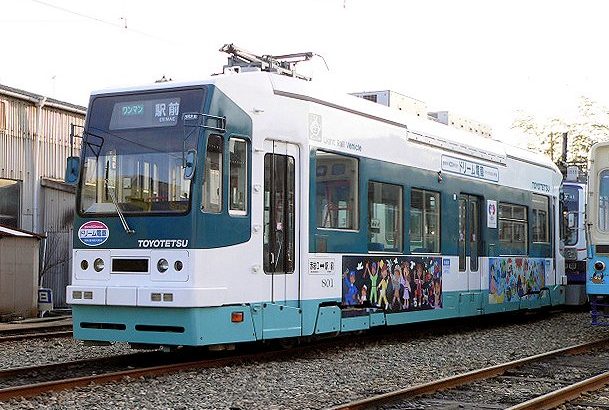 豊橋鉄道　東田本線　モ800形（もと名古屋鉄道 ）　2005年～　部分低床車 LRV